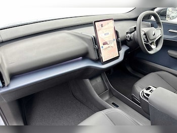 Used Volvo EX30 2025 for sale - 76479728: Photo