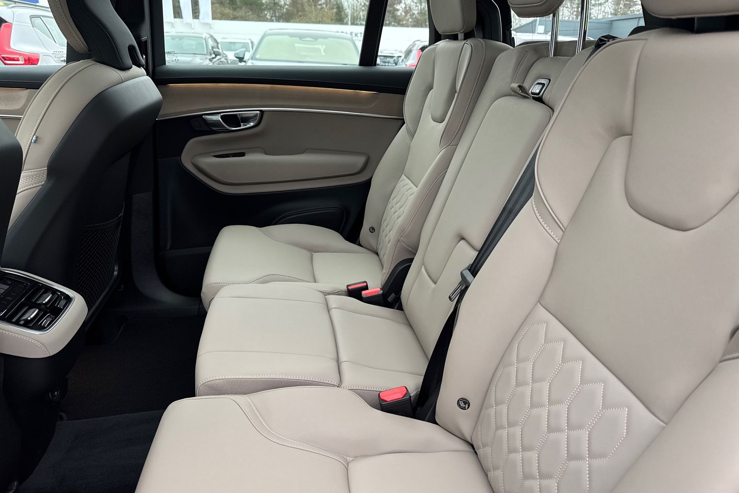 Used Volvo XC90 2025 for sale - 76738101: Photo 17