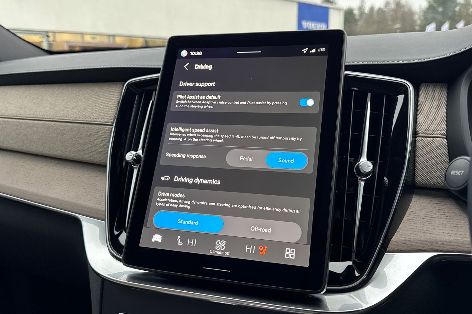 Used Volvo XC90 2025 for sale - 76738101: Photo 25