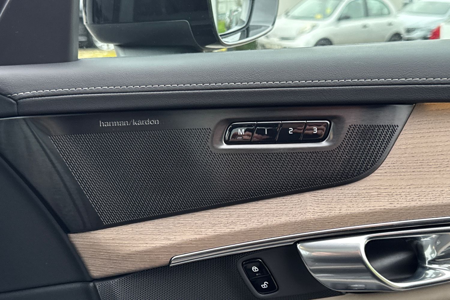 Used Volvo XC90 2025 for sale - 76738101: Photo 34