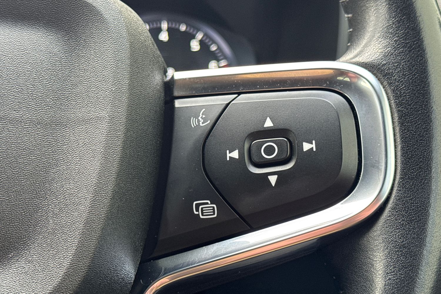 Used Volvo XC40 2021 for sale - 77556831: Photo 12