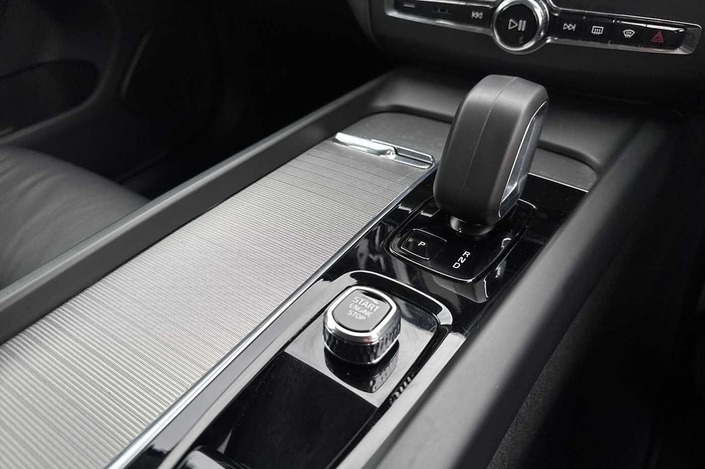 Used Volvo XC60 2023 for sale - 76854652: Photo 13