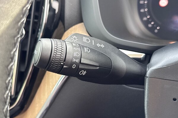 Used Volvo XC60 2025 for sale - 76079035: Photo 33