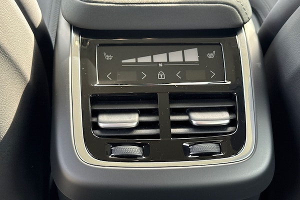 Used Volvo XC60 2025 for sale - 76079035: Photo 40