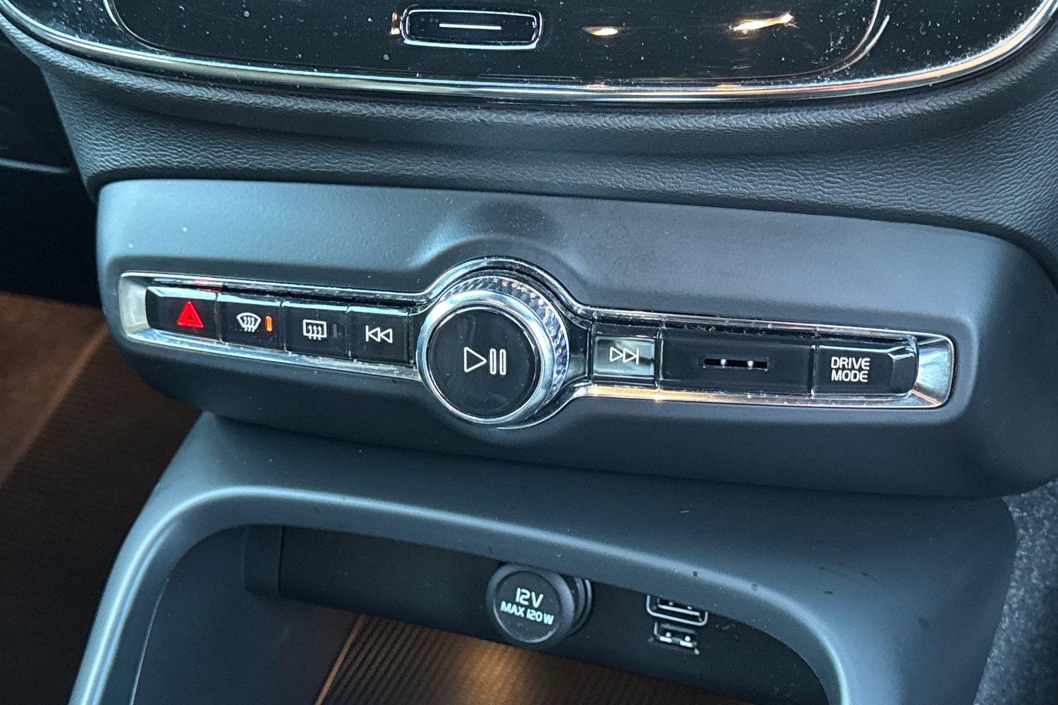 Used Volvo XC40 2020 for sale - 76780305: Photo 14