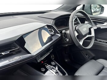 Used Audi Q4 e-tron 2024 for sale - 78328805: Photo