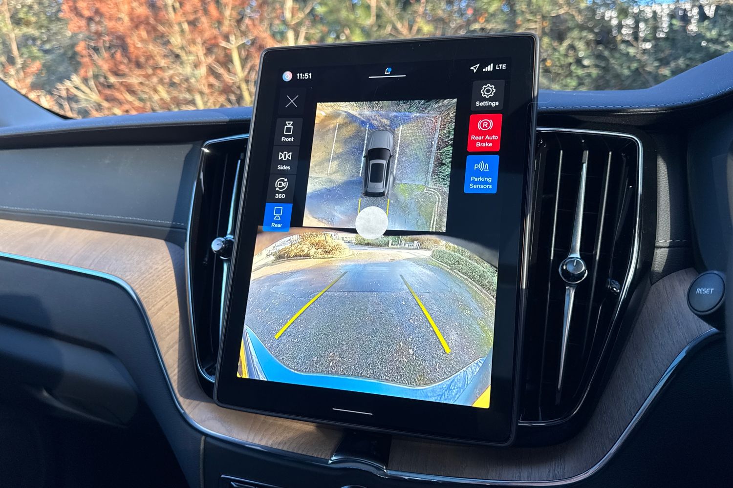 Used Volvo XC60 2025 for sale - 76738099: Photo 16