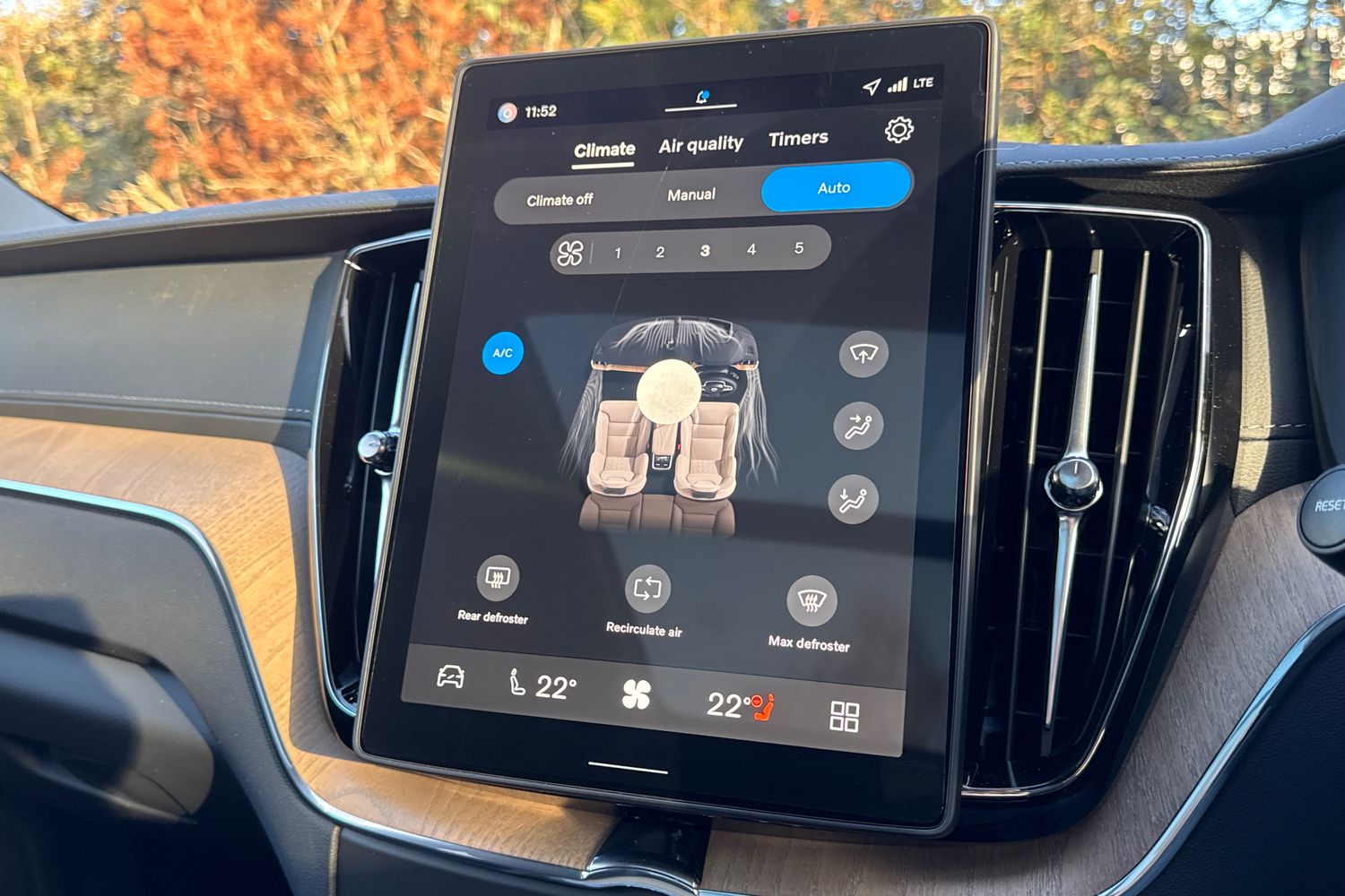 Used Volvo XC60 2025 for sale - 76738099: Photo 24