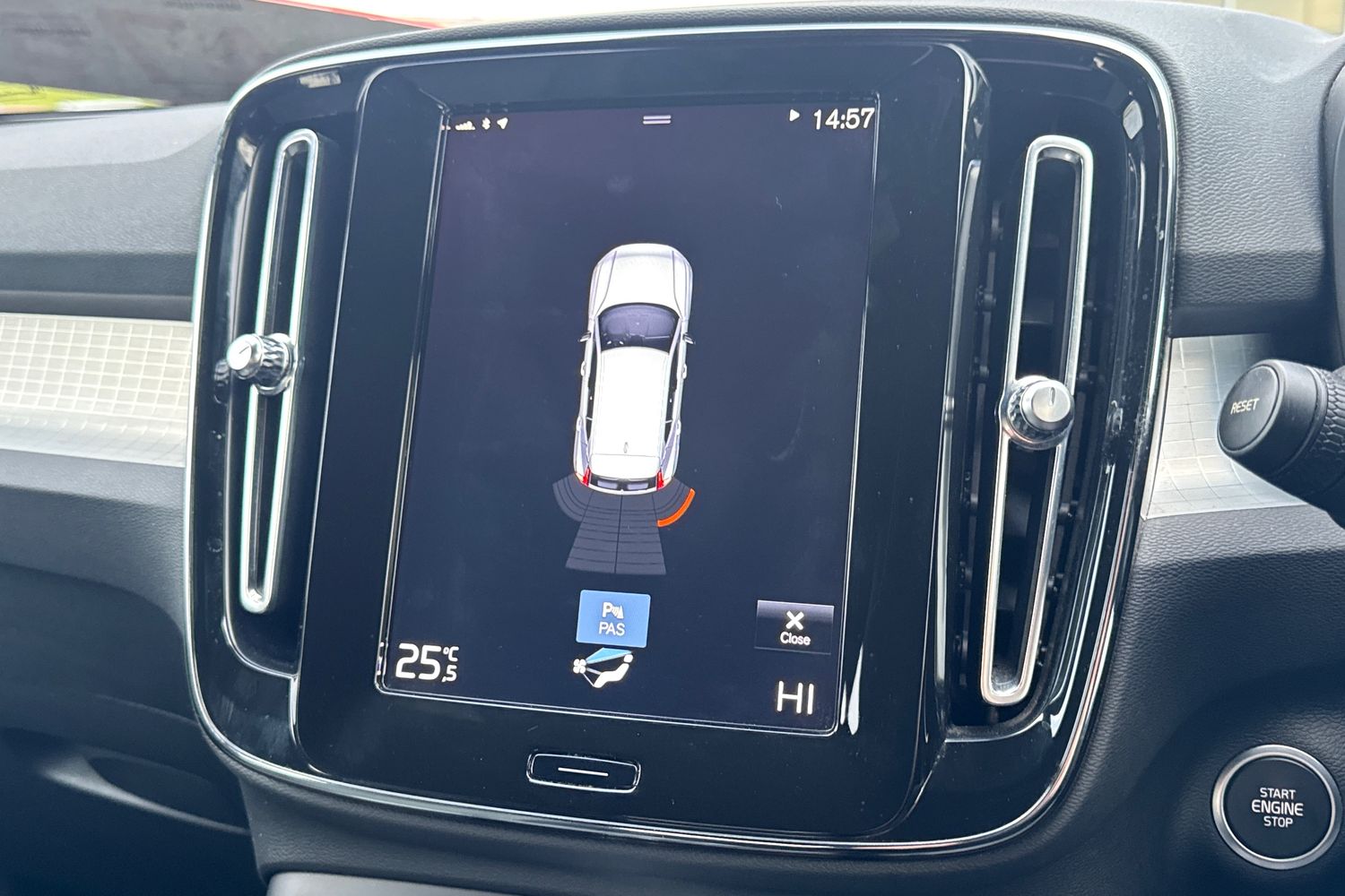 Used Volvo XC40 2022 for sale - 77745720: Photo 16