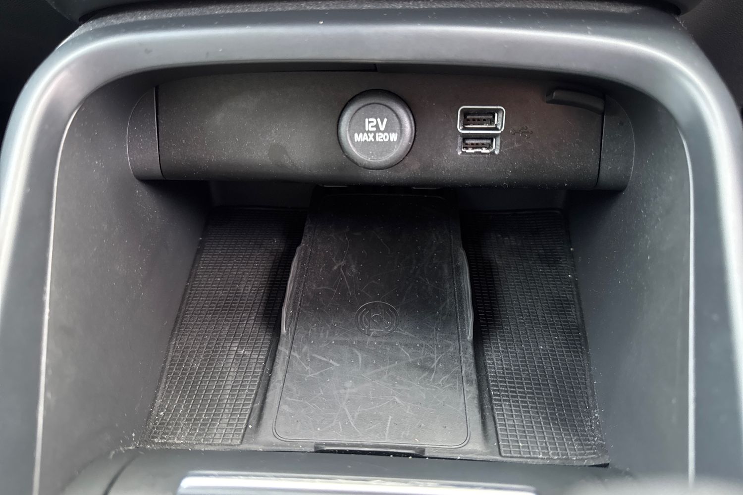 Used Volvo XC40 2022 for sale - 77745720: Photo 30