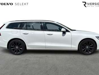 Used Volvo V60 2021 for sale - 74878789: Photo
