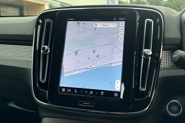 Used Volvo XC40 2025 for sale - 75467541: Photo 16