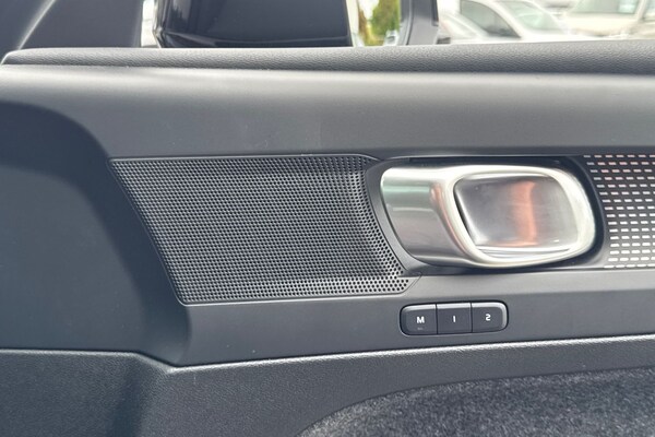 Used Volvo XC40 2025 for sale - 75467541: Photo 28