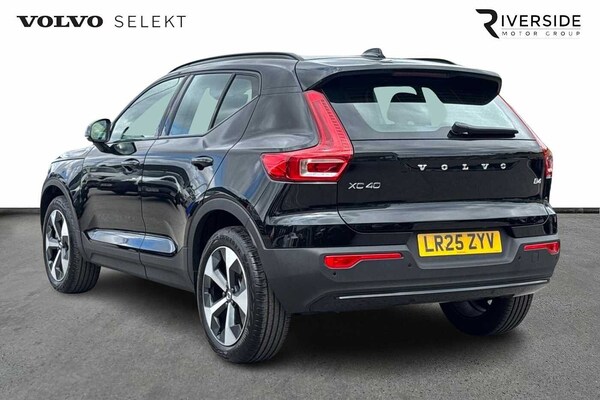 Used Volvo XC40 2025 for sale - 75467541: Photo 3