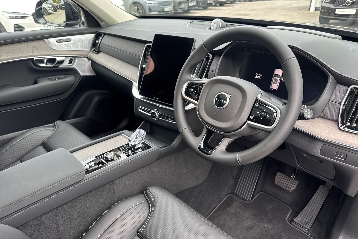 Used Volvo XC90 2025 for sale - 76079294: Photo 10