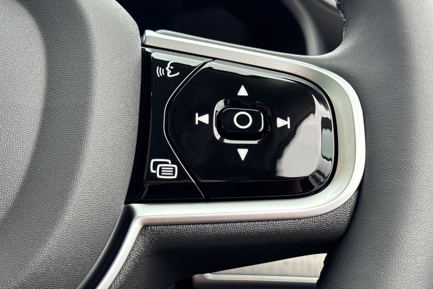 Used Volvo XC90 2025 for sale - 76079294: Photo 12