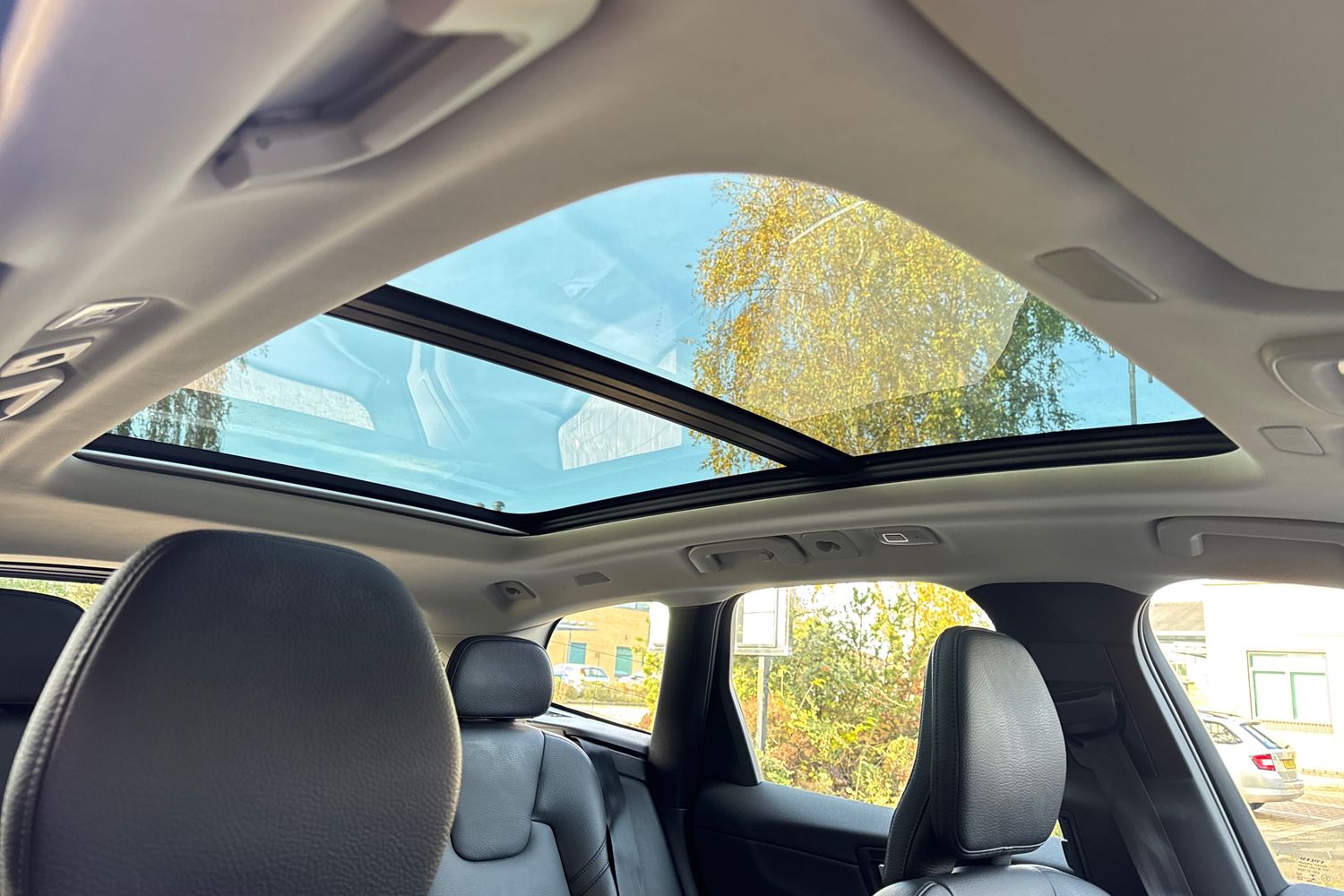 Used Volvo XC60 2021 for sale - 76208975: Photo 27