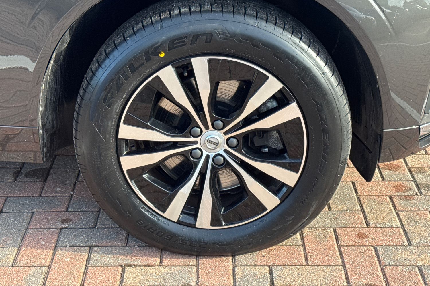 Used Volvo XC60 2021 for sale - 76208975: Photo 5