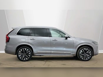 Used Volvo XC90 2025 for sale - 77848108: Photo