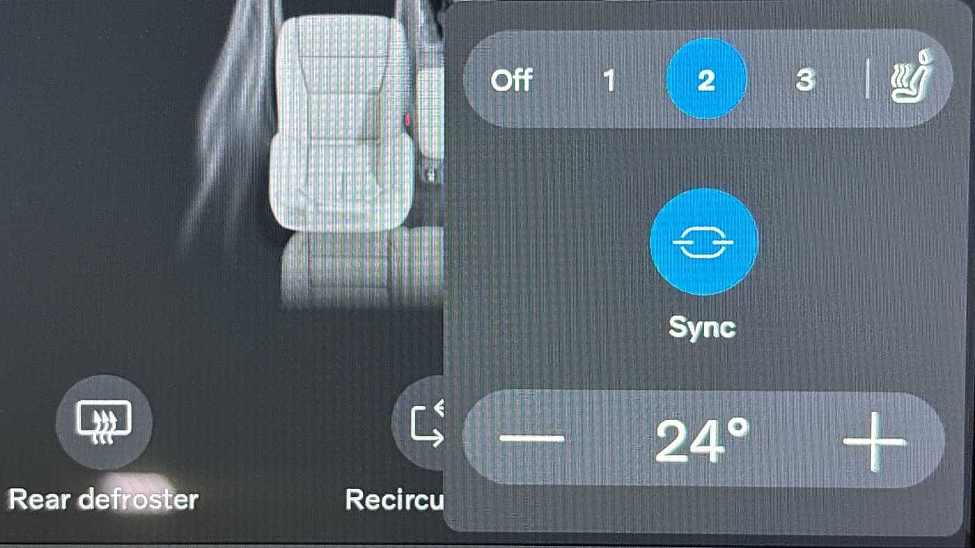 Used Volvo XC40 2025 for sale - 78165782: Photo 37