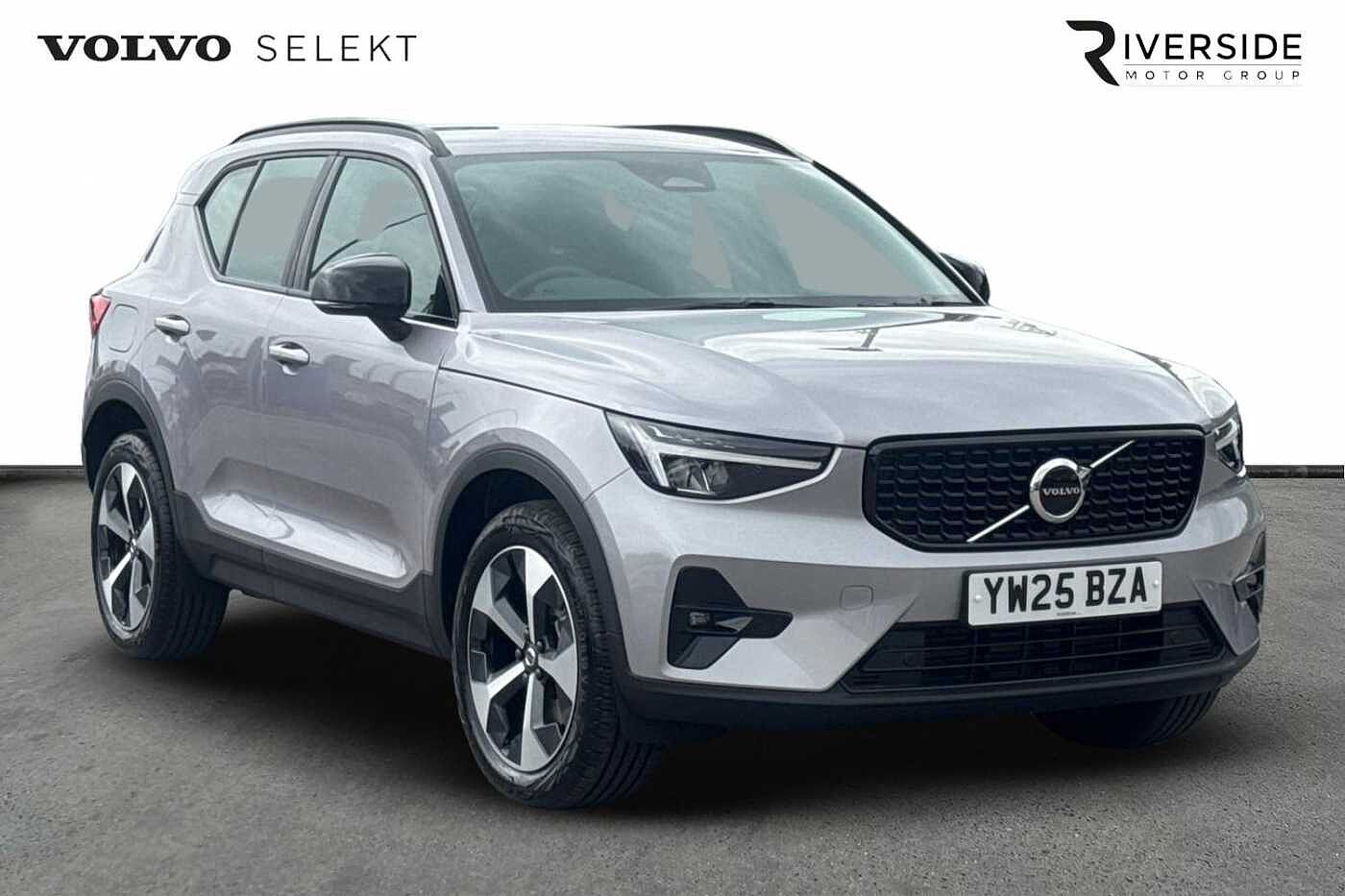 Used Volvo XC40 2025 for sale - 76221697: Photo 1
