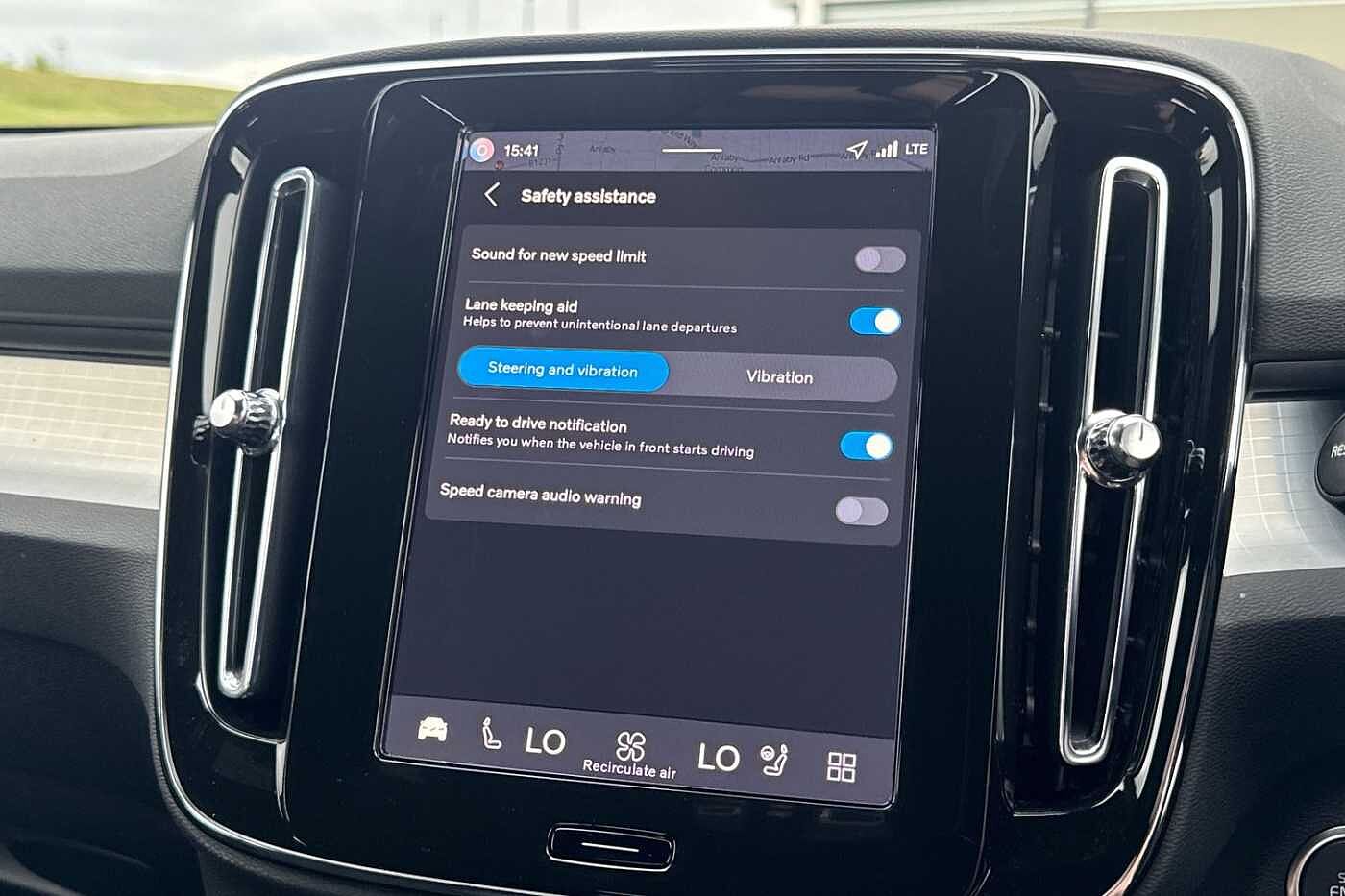 Used Volvo XC40 2025 for sale - 76221697: Photo 24