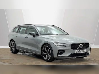 2025 - 2.0 B4P Plus Dark 5dr Auto [7 speed]