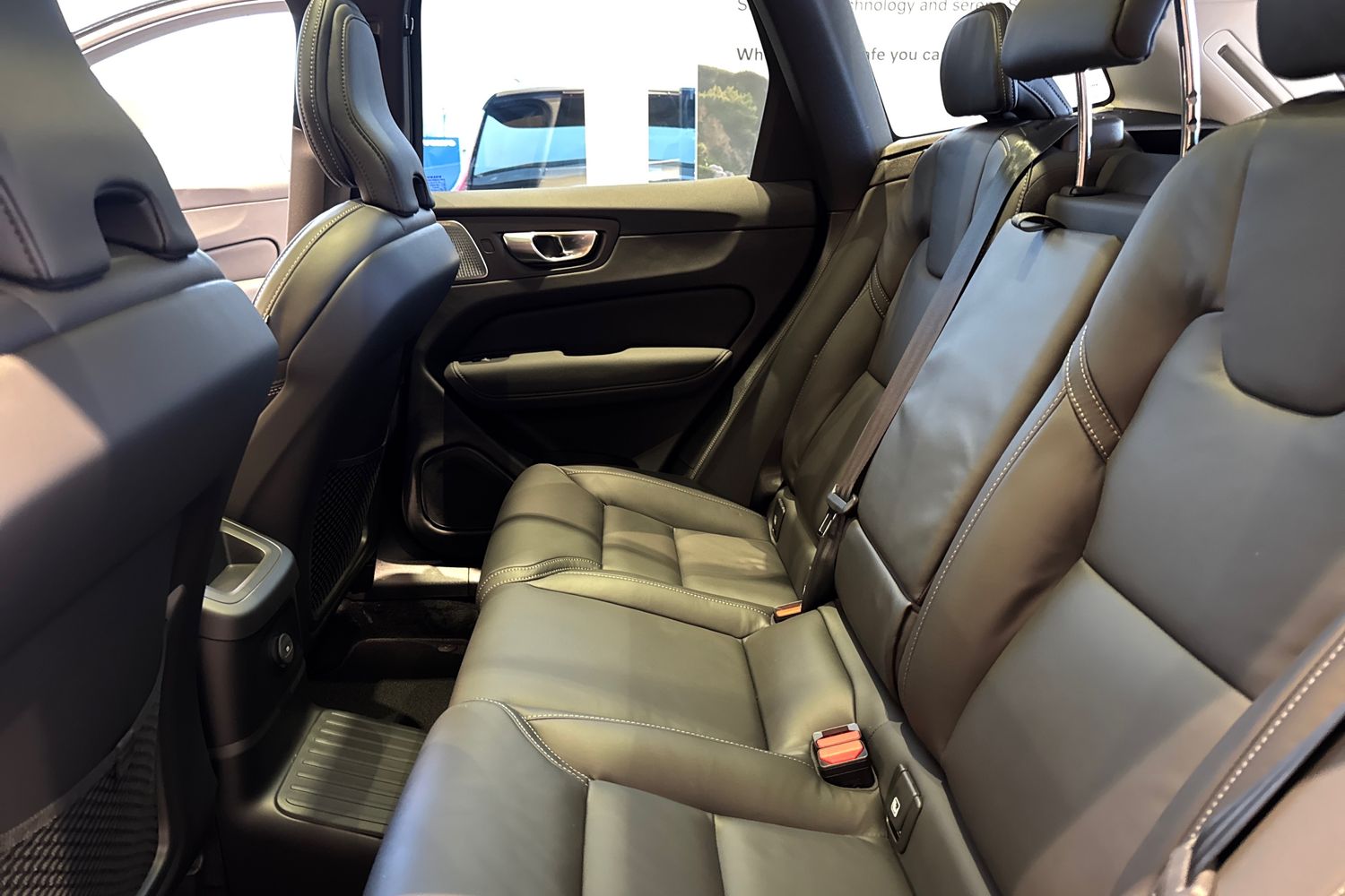 Used Volvo XC60 2025 for sale - 76738100: Photo 17