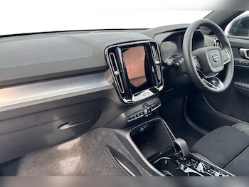 Used Volvo XC40 2025 for sale - 78512955: Photo
