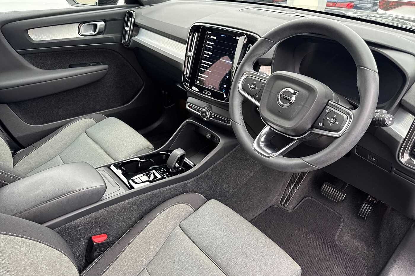 Used Volvo XC40 2022 for sale - 76079147: Photo 10