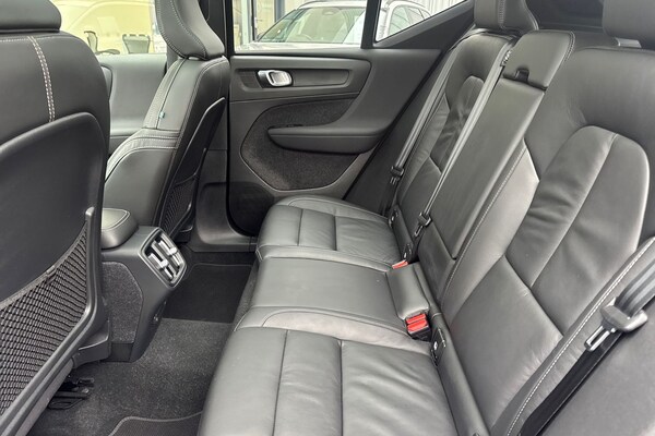 Used Volvo XC40 2022 for sale - 75829288: Photo 17