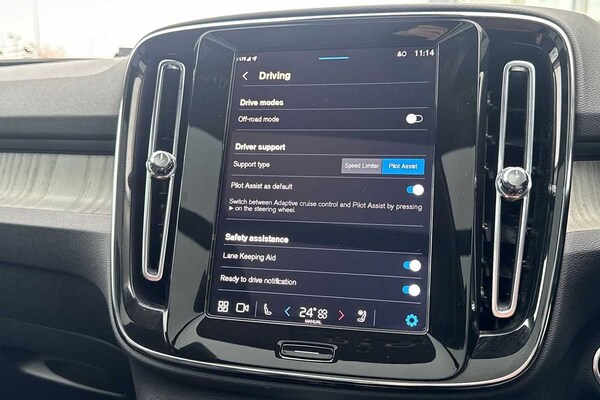 Used Volvo XC40 2022 for sale - 75829288: Photo 24