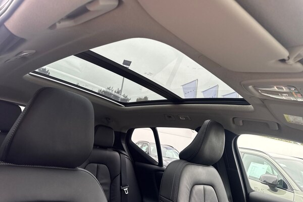 Used Volvo XC40 2022 for sale - 75829288: Photo 32