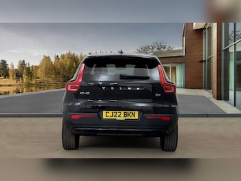 Used Volvo XC40 2022 for sale - 75829288: Photo