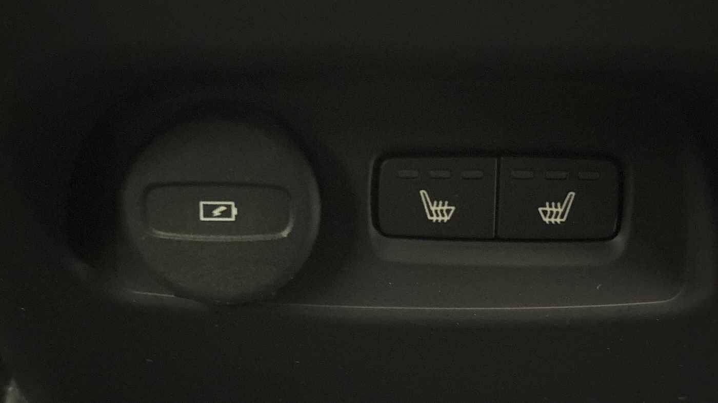 Used Volvo XC40 2022 for sale - 77532077: Photo 17