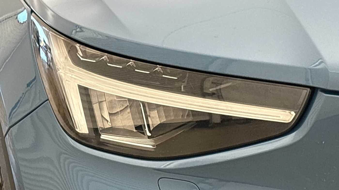 Used Volvo XC40 2022 for sale - 77532077: Photo 22