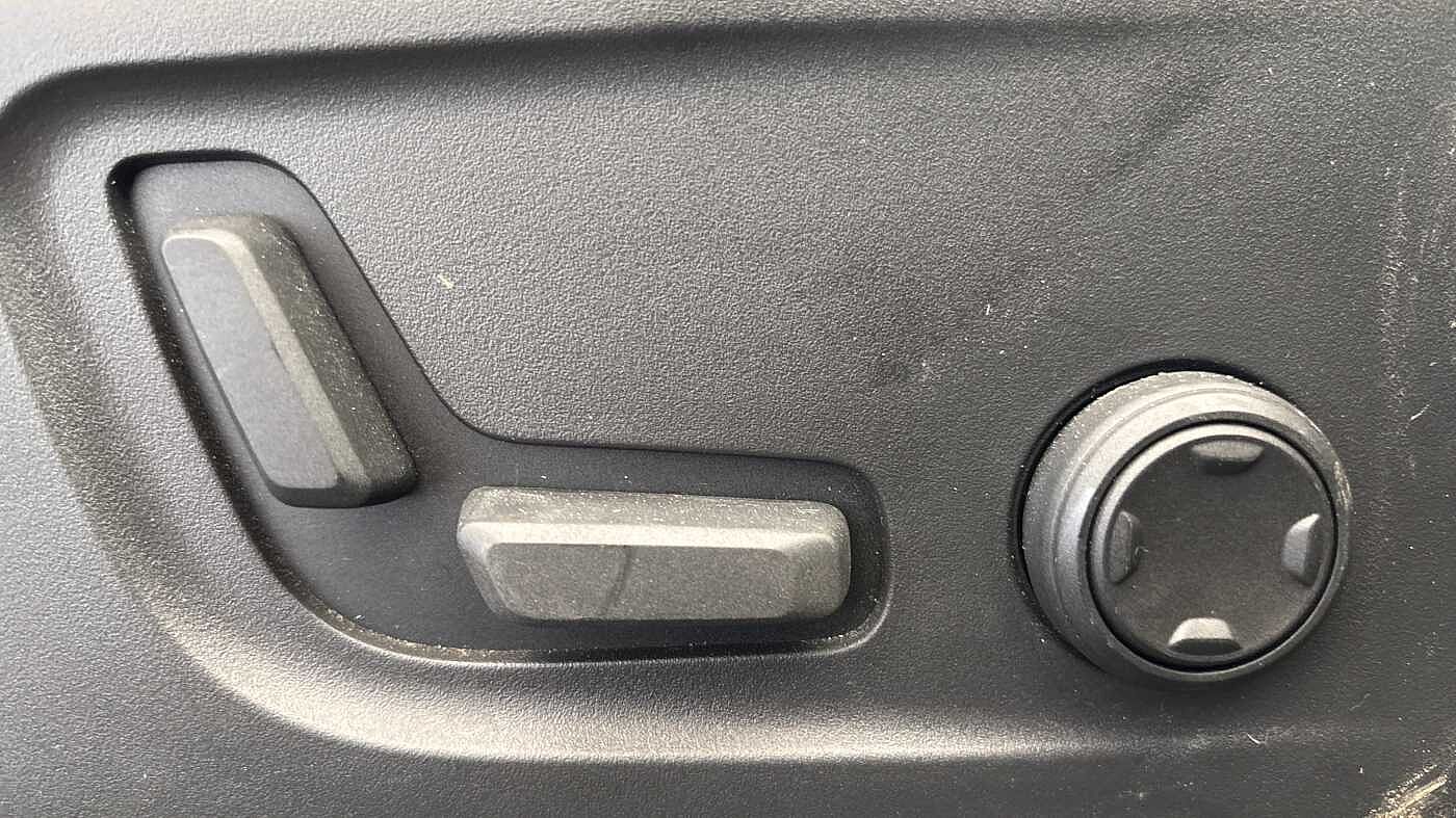 Used Volvo XC40 2022 for sale - 77532077: Photo 28