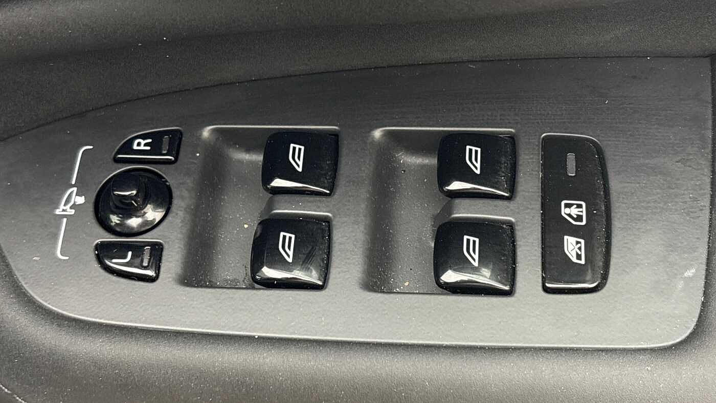 Used Volvo XC90 2025 for sale - 77848059: Photo 25