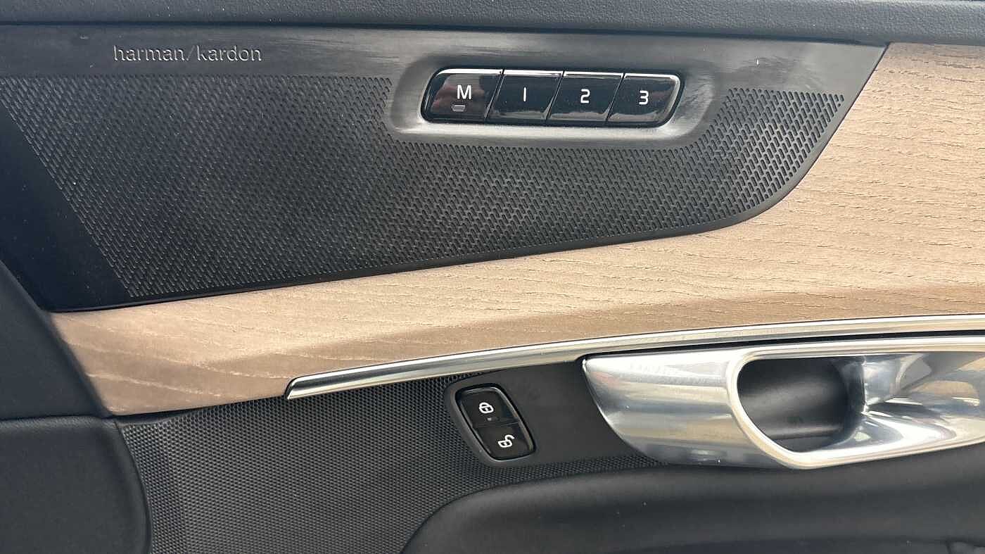 Used Volvo XC90 2025 for sale - 77848059: Photo 27