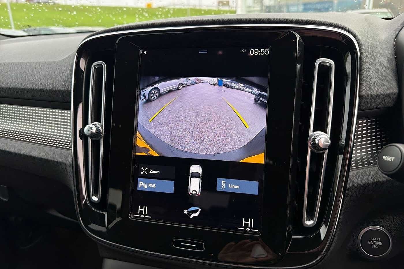 Used Volvo XC40 2021 for sale - 76302312: Photo 16