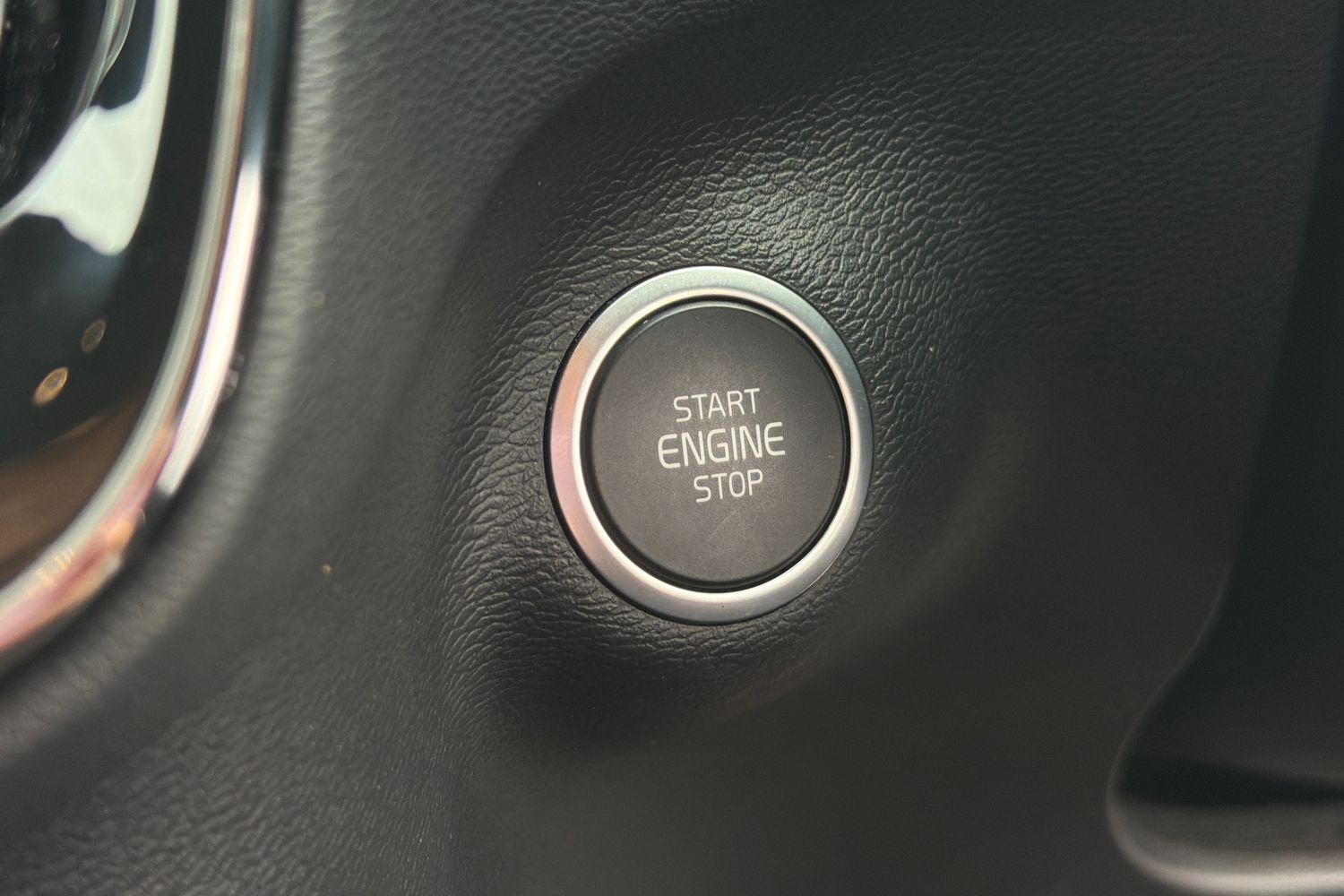 Used Volvo XC40 2021 for sale - 76302312: Photo 29