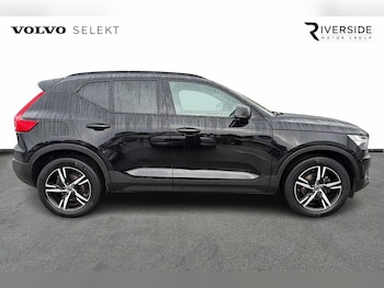 Used Volvo XC40 2021 for sale - 76302312: Photo