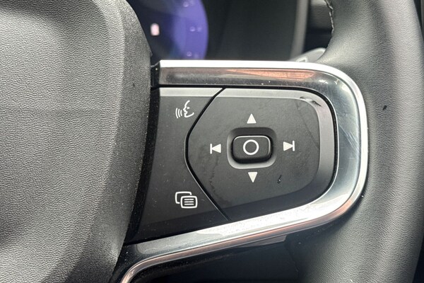 Used Volvo XC40 2024 for sale - 75467241: Photo 12