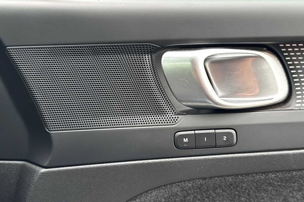 Used Volvo XC40 2024 for sale - 75467241: Photo 30