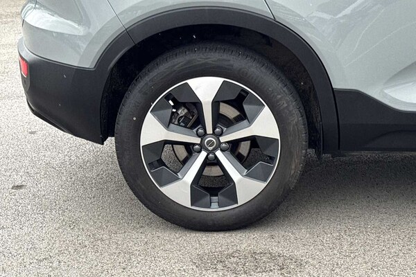Used Volvo XC40 2024 for sale - 75467241: Photo 5