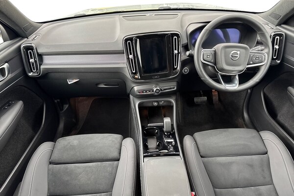 Used Volvo XC40 2024 for sale - 75467241: Photo 6