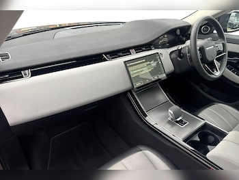 Used Land Rover Range Rover Evoque 2024 for sale - 77420409: Photo