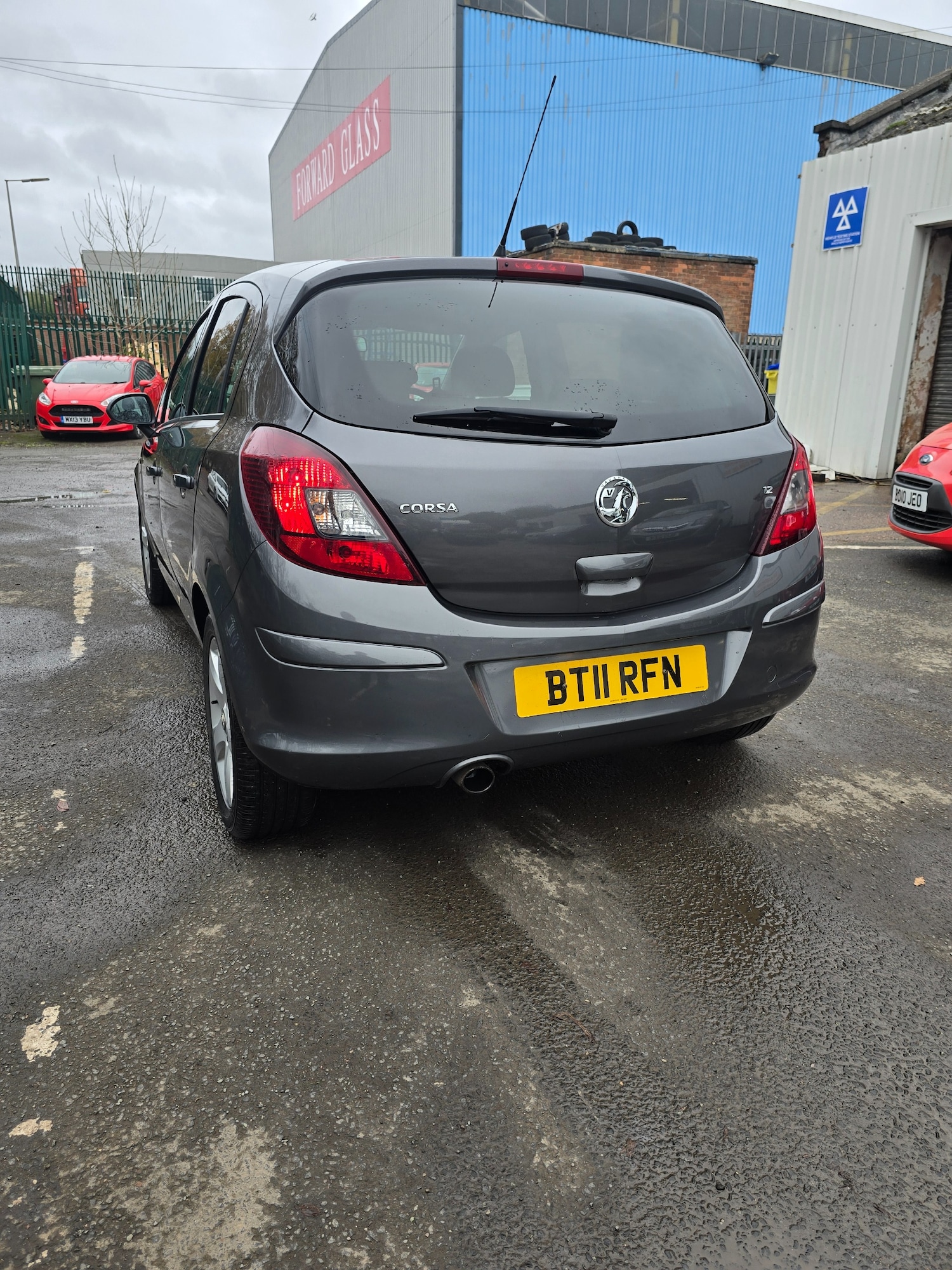 Used Vauxhall Corsa 2011 for sale - 76545734: Photo 6
