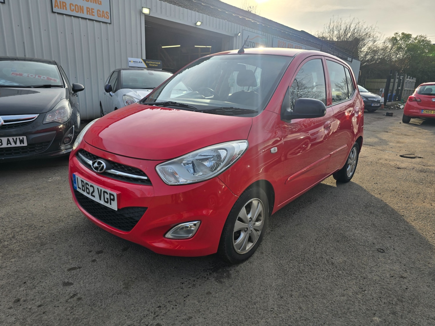 Used Hyundai i10 2013 for sale - 77954449: Photo 1
