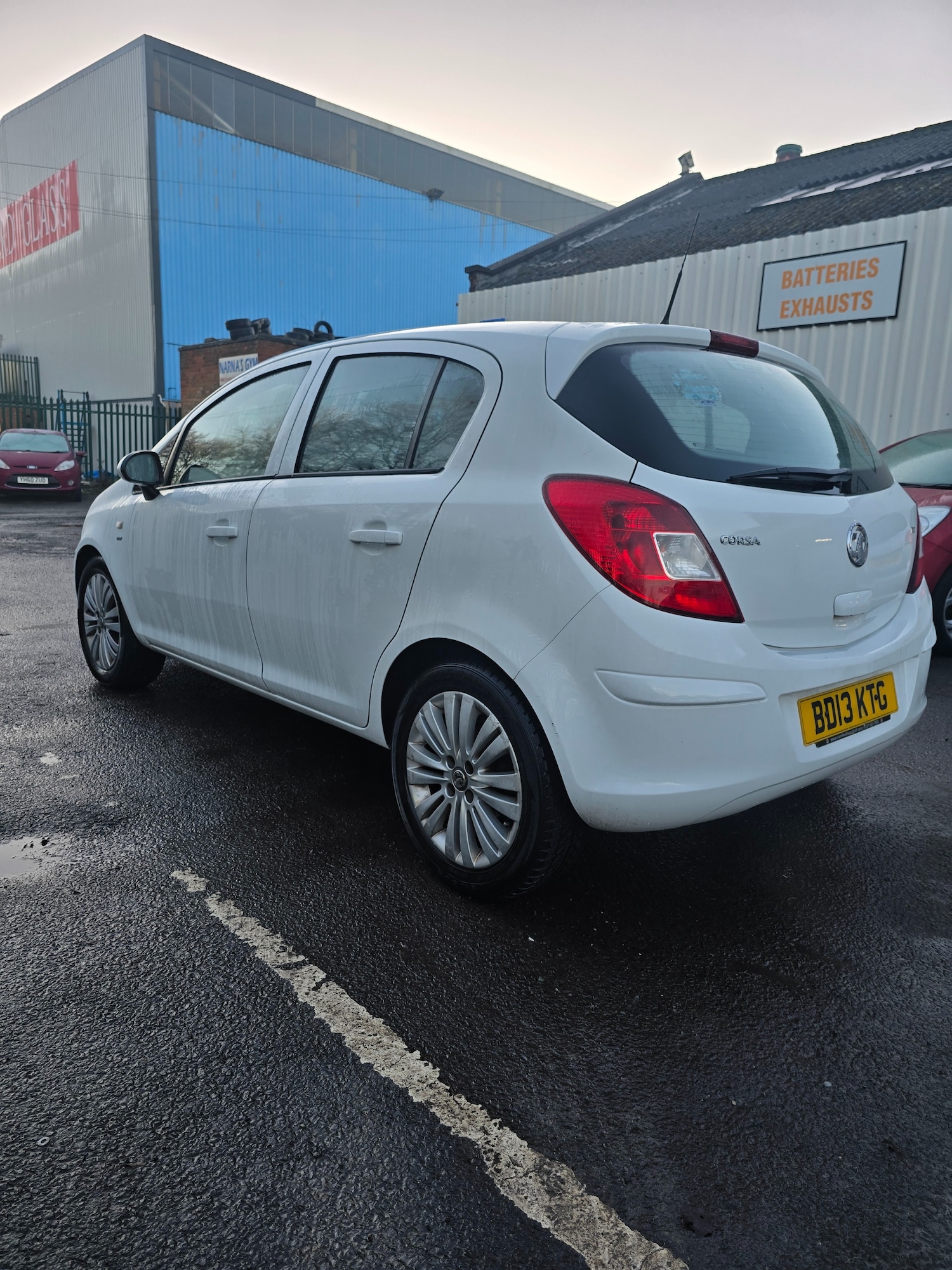 Used Vauxhall Corsa 2013 for sale - 76924195: Photo 6